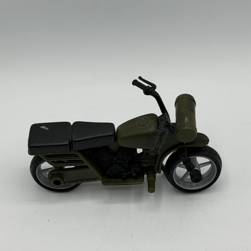 World Peacekeepers Power Team Elite Military Motorcycle 1:18 Scale Vehicle Green - Picture 4 of 14